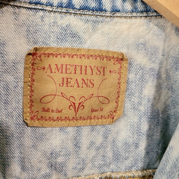 Amethyst Jeans Light Wash Distressed Blue Jean Jacket Size Juniors XL‎ - Picture 3 of 10